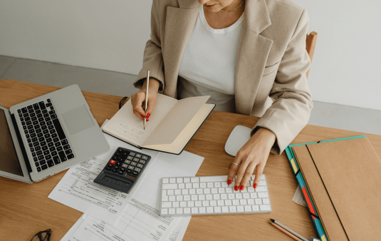 Photo By: https://unsplash.com/@kaboompics